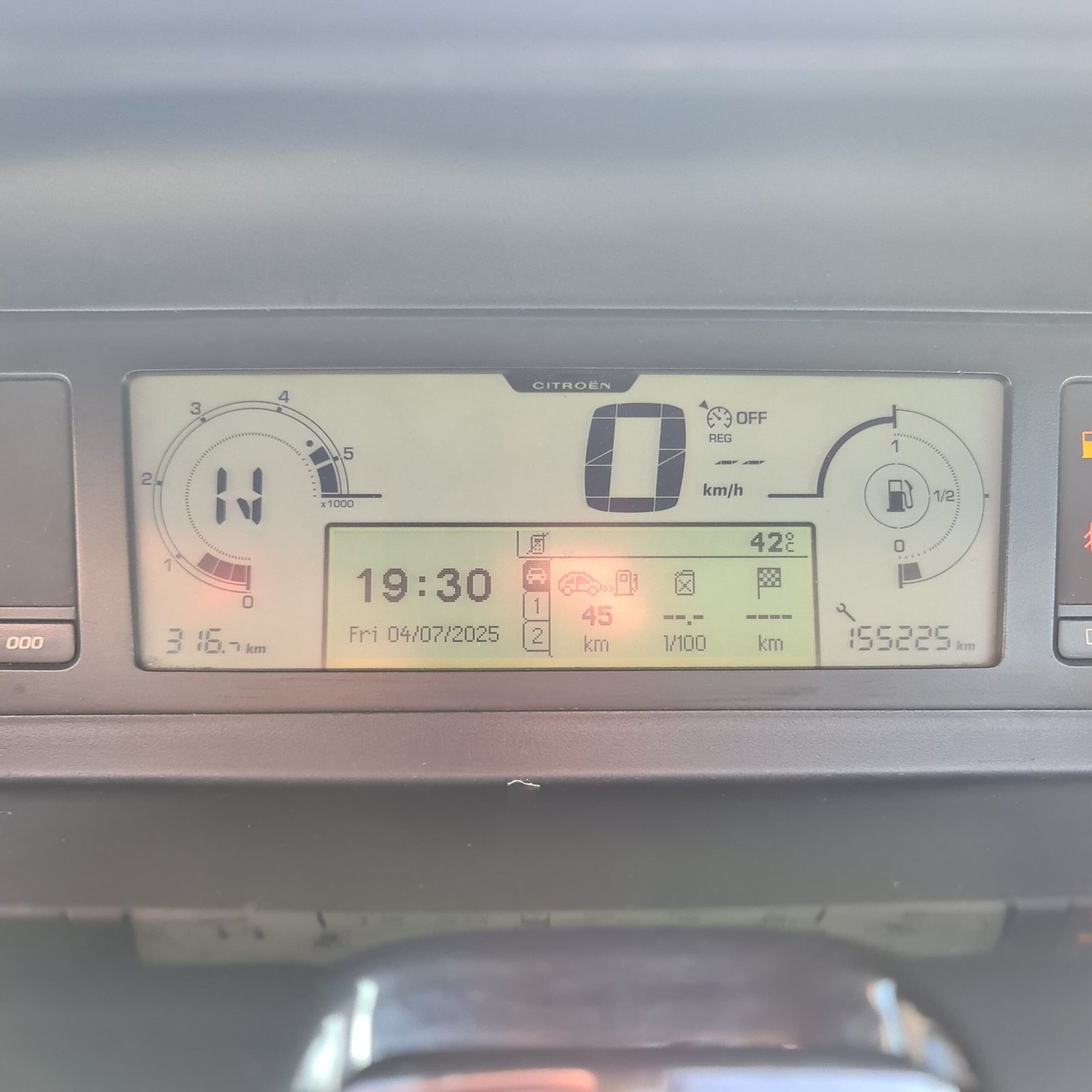 23