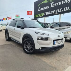Citroen C4 Cactus 1.6 e-HDi Shine AUTOMÁTICO POCOS KM