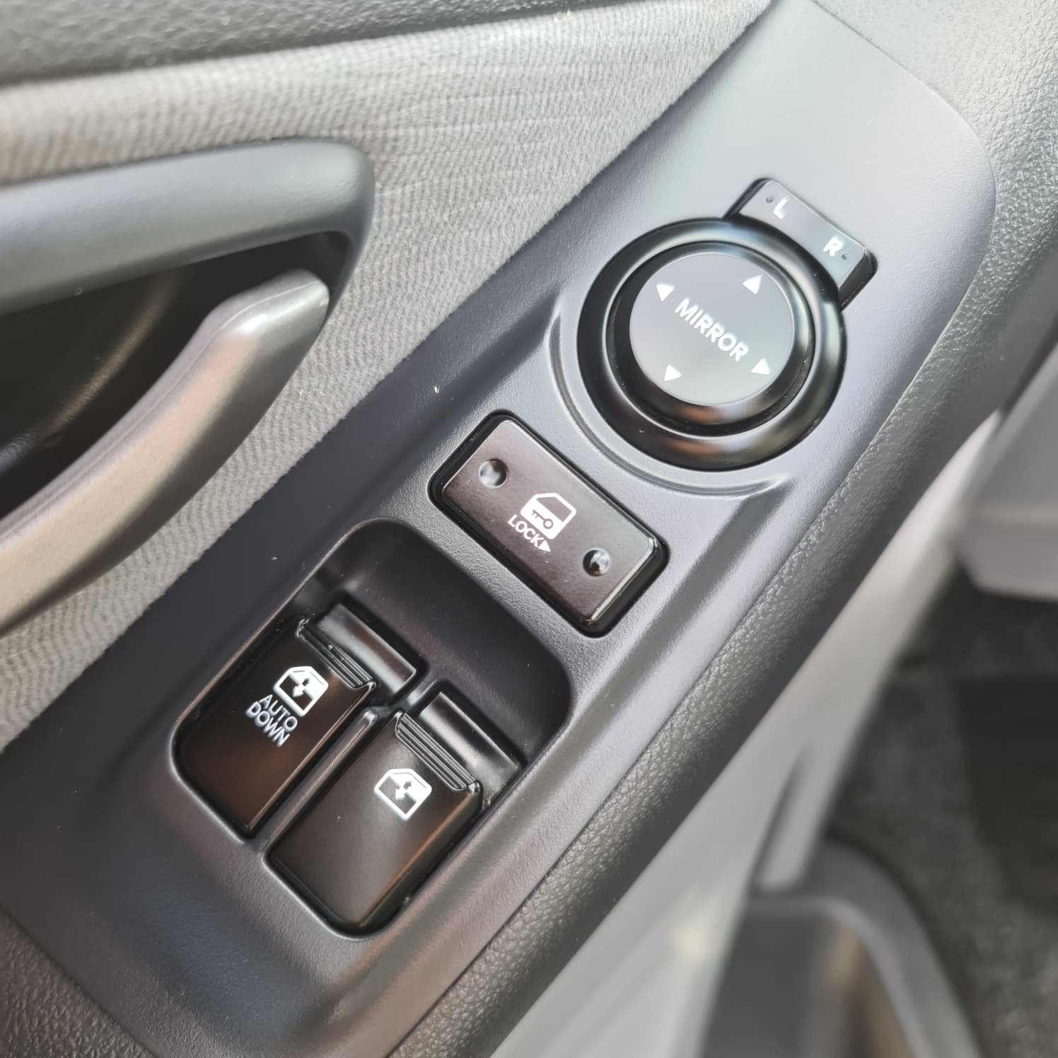 WhatsApp Image 2026-02-05 at 18.27.44