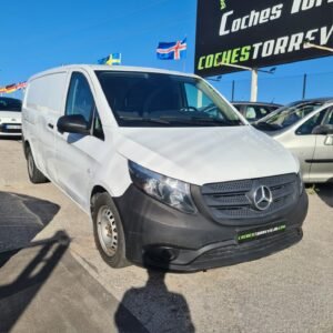 Mercedes Vito Furgón Isotérmico Frigorífico Largo 110 CDI tD  MANUAL DIÉSEL