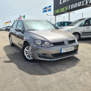 VOLKSWAGEN GOLF 1.2 TSI 105CV Manual